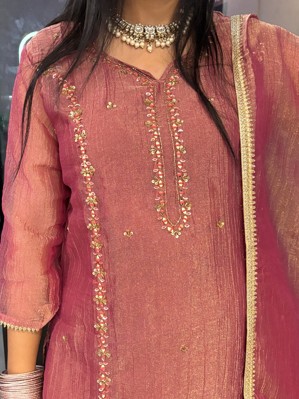 Tissue Suit pink