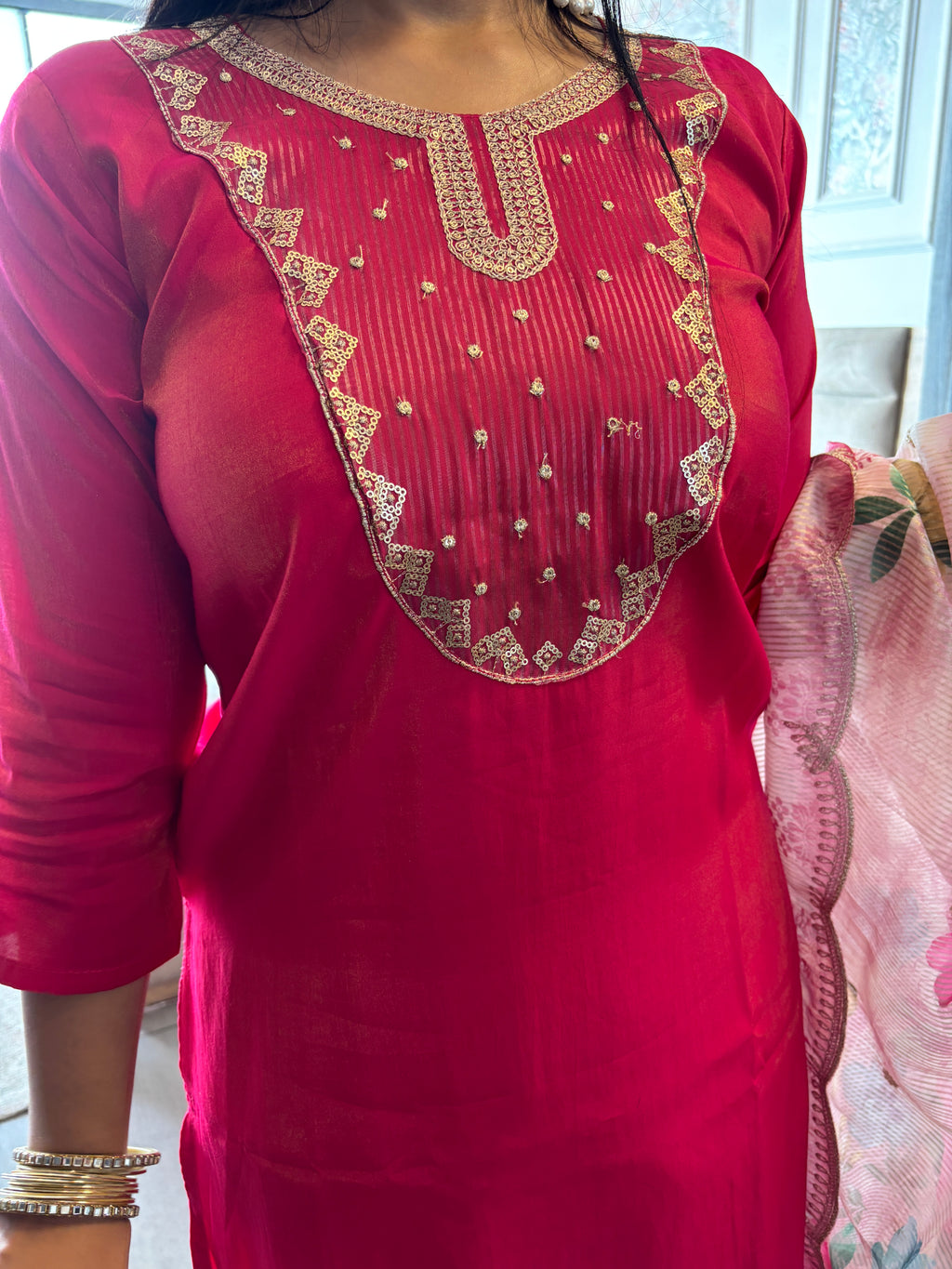 Rani Flora Embroidered Rani Suit
